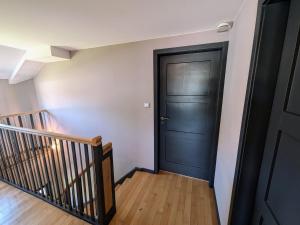 Maisons de vacances Gite spacieux, confort moderne, jardin paisible - FR-1-589-695 : photos des chambres