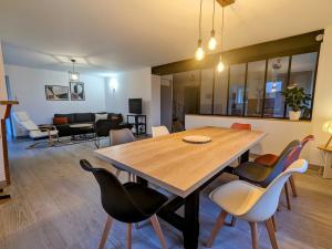 Appartements Maison renovee pres des Hautes Vosges, ideale pour activites nature - FR-1-589-696 : photos des chambres