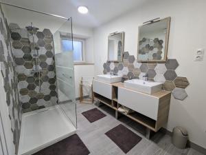 Appartements Maison renovee pres des Hautes Vosges, ideale pour activites nature - FR-1-589-696 : photos des chambres