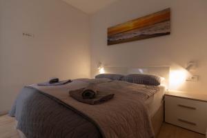 Apartment Vita Mare with pool near the beach - TA Leut Agency