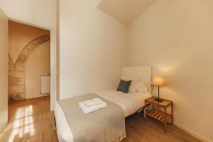 Bravissimo Llebre Duplex, with patio