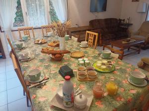 Maisons d'hotes Entre mures et chataignes : photos des chambres