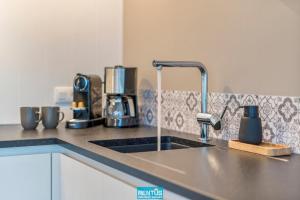 Villa Sailing-large luxury house in quiet location