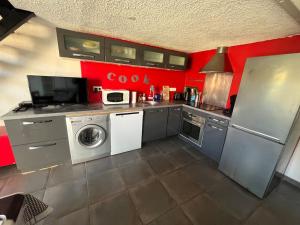 Villa Playa proche plage piscine climatisation parking