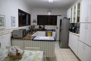 Casa de Praia em Condomínio no Guarujá