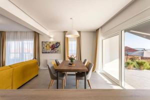 Modern Three Bedroom Villa With Pool