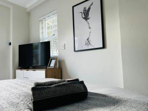 Charming Flatlet Near the Amazing Sunset Beach