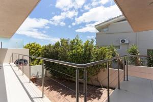 Camps Bay Grace - Villa with pool and ocean views