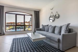 Two-Bedroom Apartment with Sea View room in Oasis Beach Club