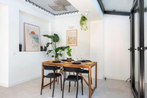 Villas Maison Moderne avec Piscine : photos des chambres