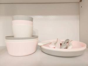 2BR House with 3 Queen Beds for 6, 5-Minute Walk to Mapo Station