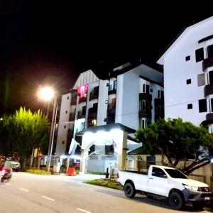 RF Parkview Residence Homestay
