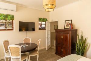 Mitres Edge Simonsberg Studio