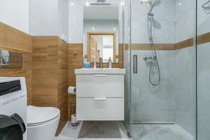 Park Śląski Homely Apartments by BookingHost