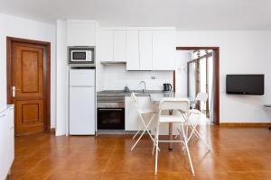 Home2Book Ocean Park Cozy Apt with Pool, Adeje