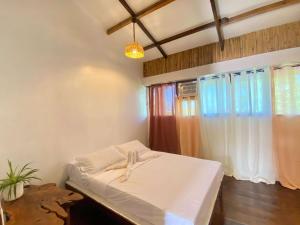 PRECIOUS HOMESTAY - Cozy Room