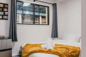 The Dorm Ski-In Ski-Out Studio, Pool and Gym