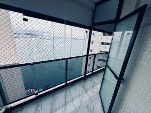 Apartamento de frente para o mar