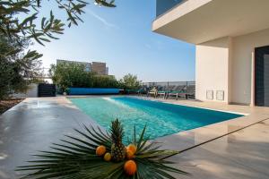 Villa Ajlin mit privatem beheizbarem Pool