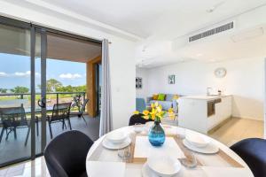 Cute & Cosy Darwin Waterfront Apartment