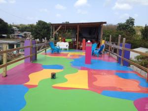 wKd bEach loFts THuNDER bAy Colourful