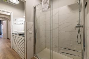 Appartamento con 3 Camere da Letto