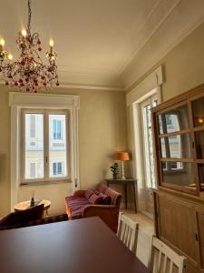 Elegante appartamento con terrazzo