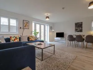 Inishnee House - Shotley Gate