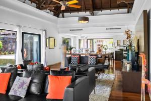 Villa Sea View by IHR