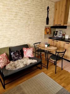 Apartman "CHARLIZE" with PRIVATЕ PARKING