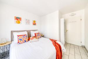 Au Cœur de Disneyland, Gare & Shopping à 2 pas