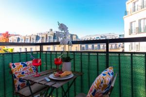 Au Cœur de Disneyland, Gare & Shopping à 2 pas