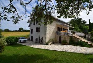 Maison en pierres apparentes