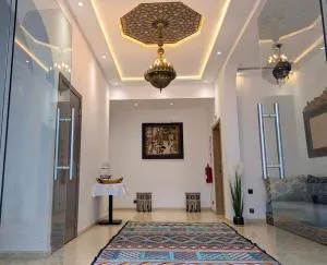 Hôtel Les Remparts - 艾宰穆尔