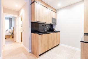 Home Art Apartments Bernabéu