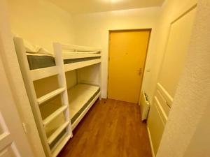 Appartements T2 cosy, vue montagne et village : Appartement 2 Chambres