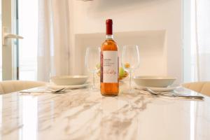 Bari Central Suite - Central Apartment with Sea View - Bari