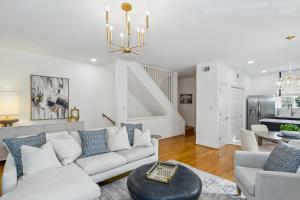 Downtown Pensacola 2B Townhome - 4hvězdičkové hotely ve městě Pensacola