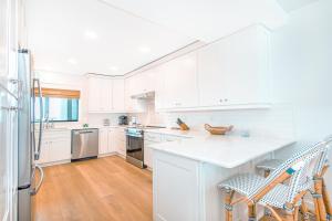 Shipwatch 2B Gulf Front Condo - D603