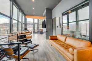 Modern Mtn-View Retreat, 18 Mi to Zion North