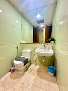 2bedroom SOHO SUITE KLCC View by Homeizing