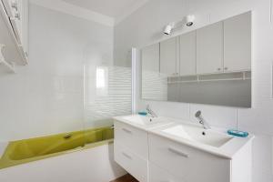 Maisons de vacances Le Bellevue - Maison 6 pers - Jardin - Disney : photos des chambres
