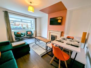 Comfortable stay at 3-Bedroom Retreat in Blyth