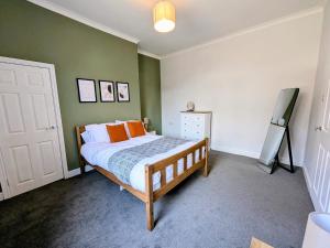 Charming 4-Bedroom Retreat in Blyth