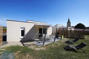 Maison avec spa à Châteauneuf-de-Galaure, 40 m²
