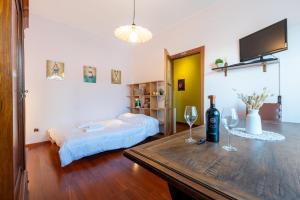 Parma Cozy Studio near the Hospital