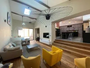 Maison de charme - 15 min de Lyon - 诺伊维尔索恩河畔