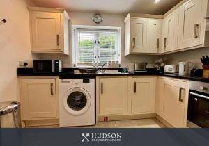 2 Bed Shrewsbury Apartment in Great Location