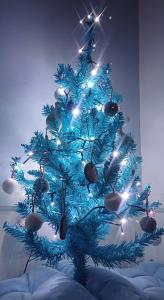 Robin Hoods Bay Coastguards Cottage with a View