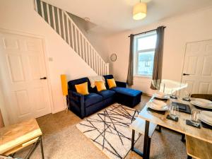 Cozy 3 BR house perfect for small and large group